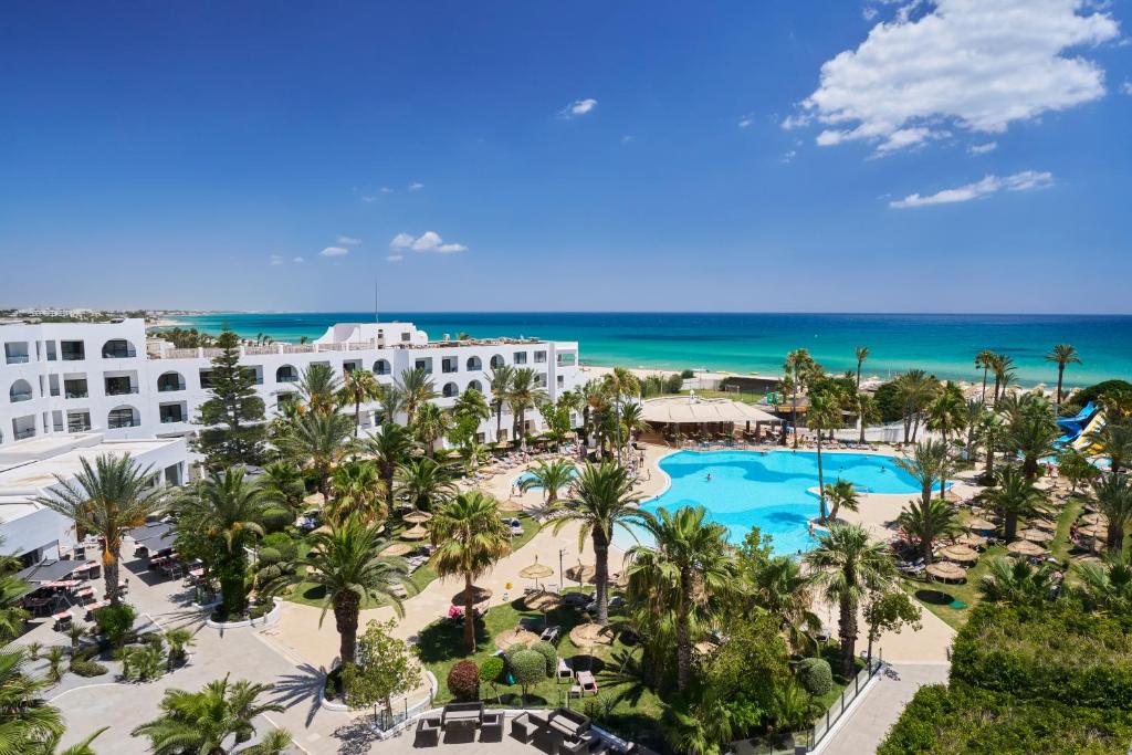 Nozha Beach Resort & Spa — Swimming pool in Hammamet, Nabeul