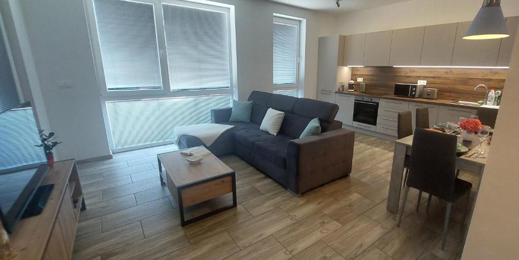 Laura Apartman & private parking, Šamorín