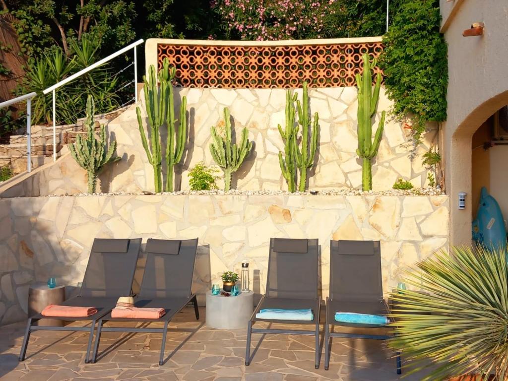 4-Star Private Villa with Heated Pool and Panoramic Sea View at Gulf de Saint Tropez - 3