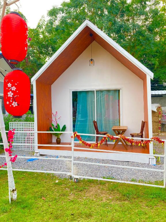 เดอะมินิมอล นอร์ดิกเฮ้าส์The Minimal Nordic House By The Mountain Ozoneบ้านโอโซนขุนเขาแก่งกระจาน, Kaeng Krachan