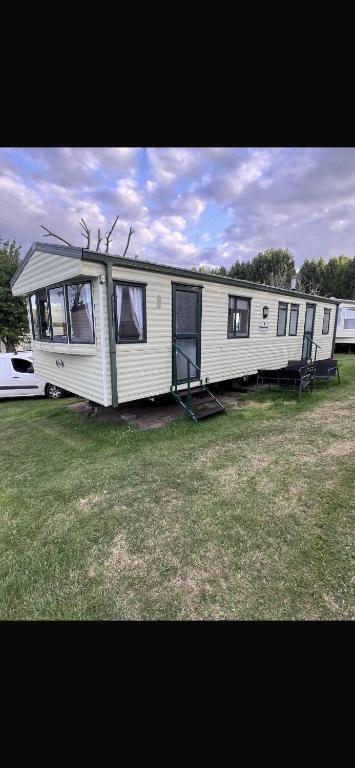 Patricias Property, Sheerness