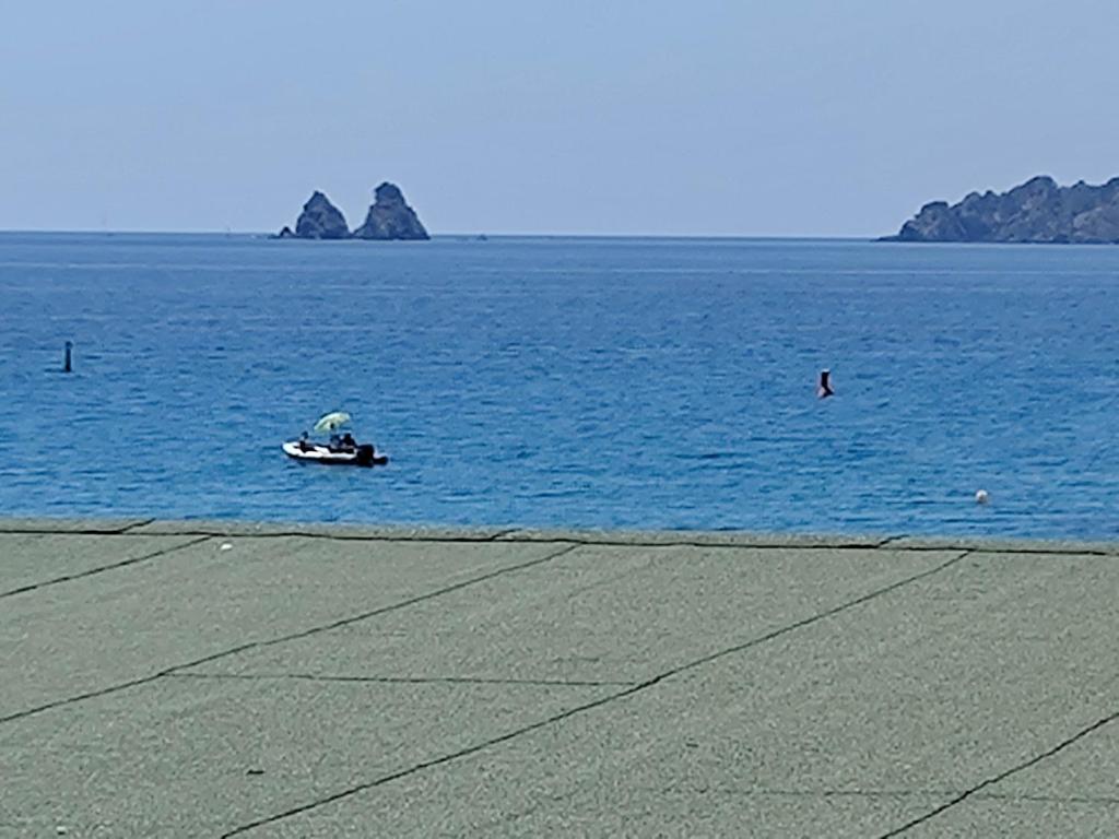 bord de mer "L'ONADA" Sablettes Saint Elme Saint Mandrier - 1