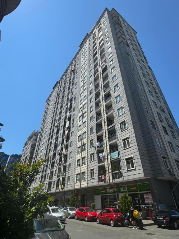 Batumi Apart, Batumi