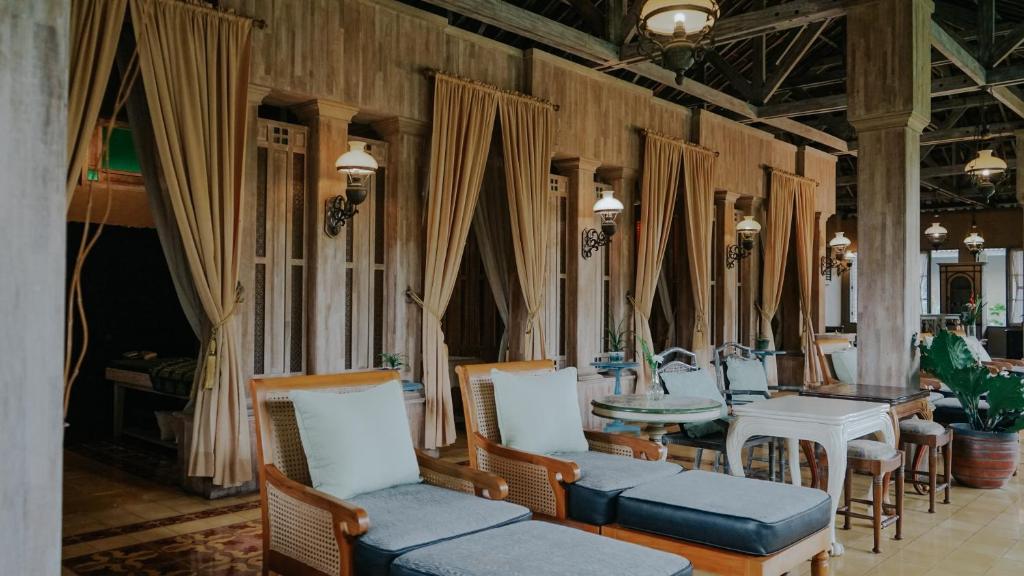 Spa, Kayu Arum Resort in Salatiga