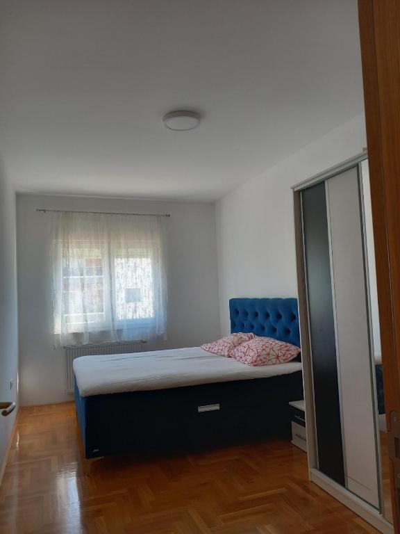 M&M Apartment - 3