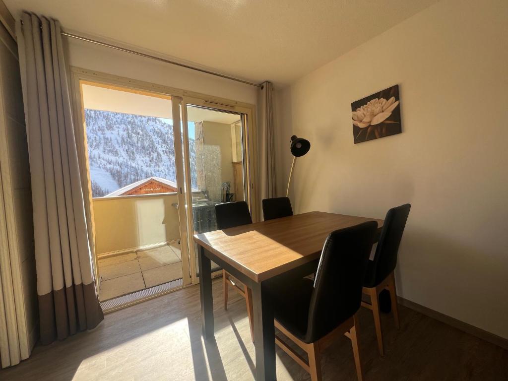 Les Terrasses d Isola A - proche des pistes et de la galerie - Immeuble récent - 5