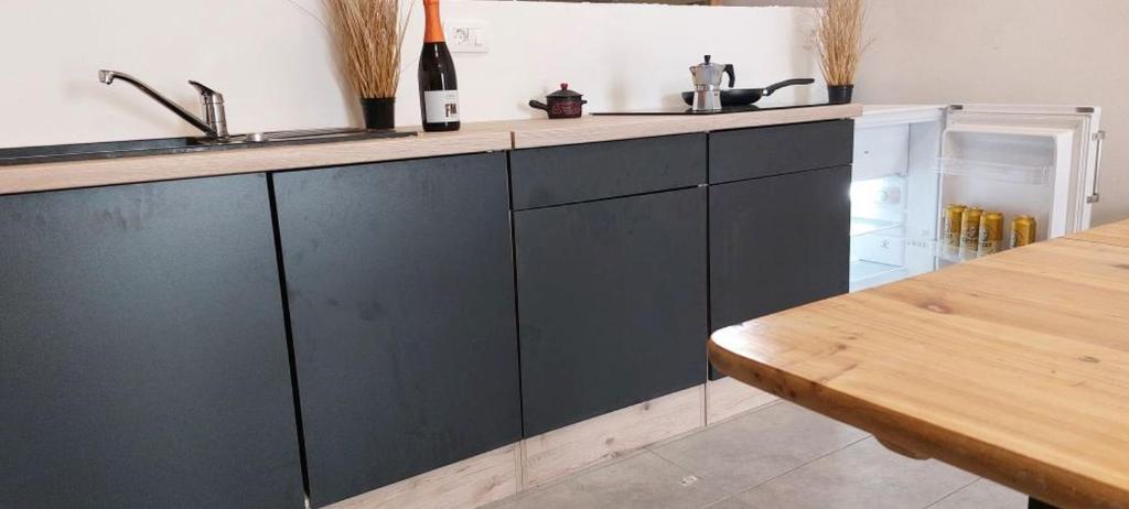 Apartment with a view, Dobravlje