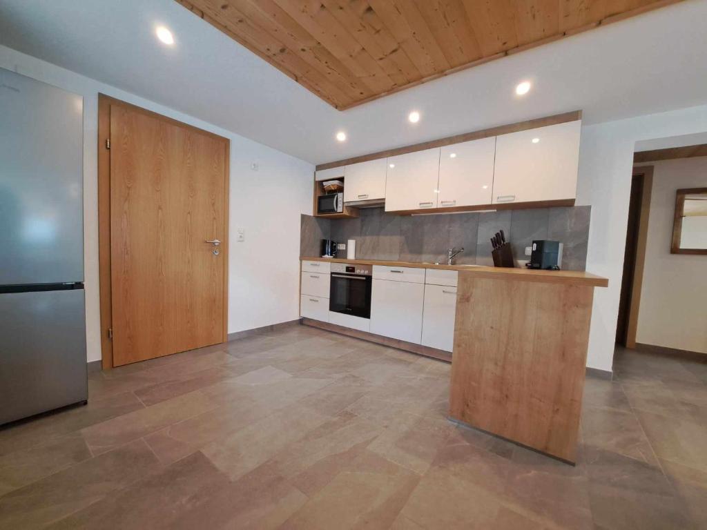 Rovina Apartments - 2