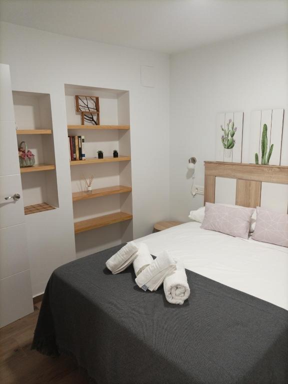 ACOGEDOR APARTAMENTO JUNTO PALACIO CONGRESOS - 2