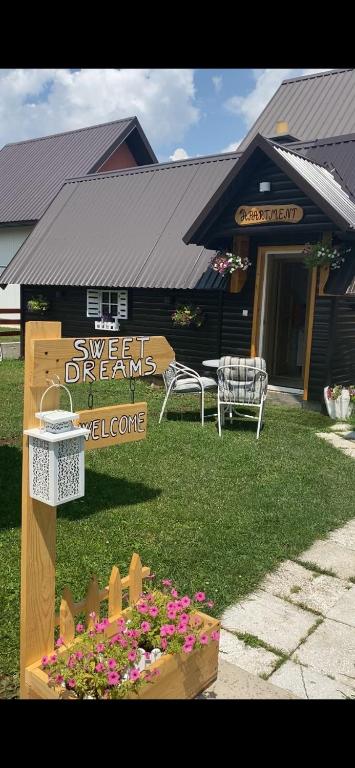 Apartment & Rooms Sweet Dreams - 2