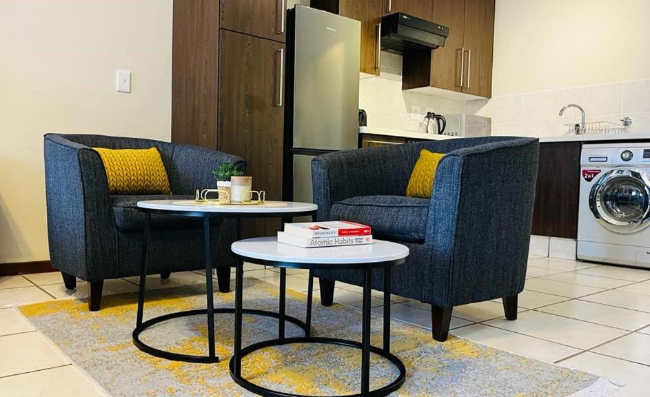 Elegant studio apartment, Sandton