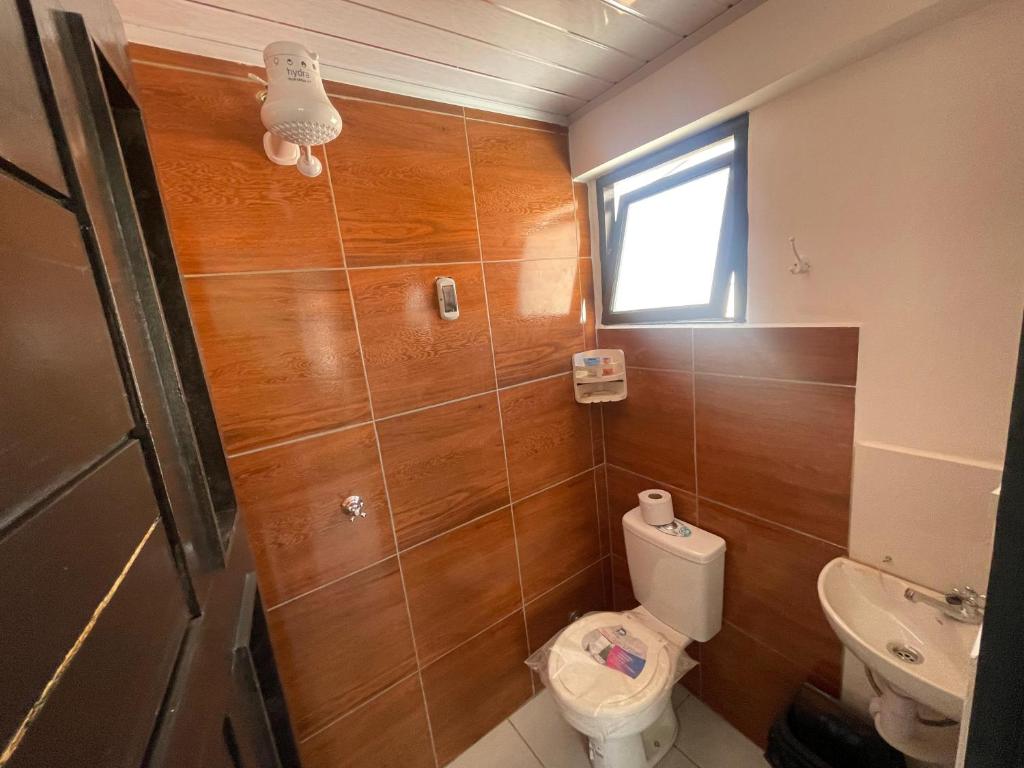 Hostal La Fortaleza - 4