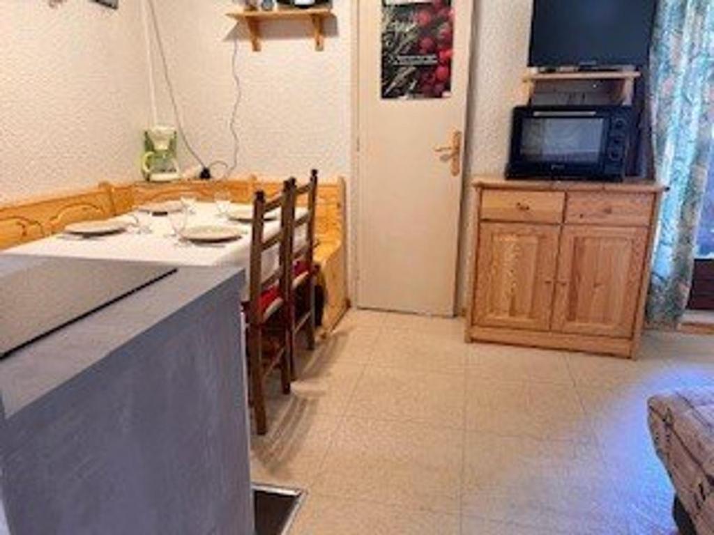 Studio 4 pers à 100m des pistes, balcon sud, proche commerces - Risoul 1850 - FR-1-330-581 - 2