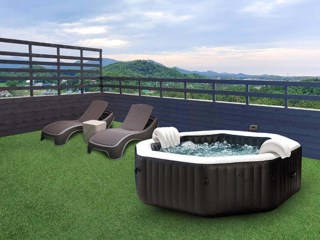 Ocean to You Resort Sokcho Seorak Beach Hotel and Condo