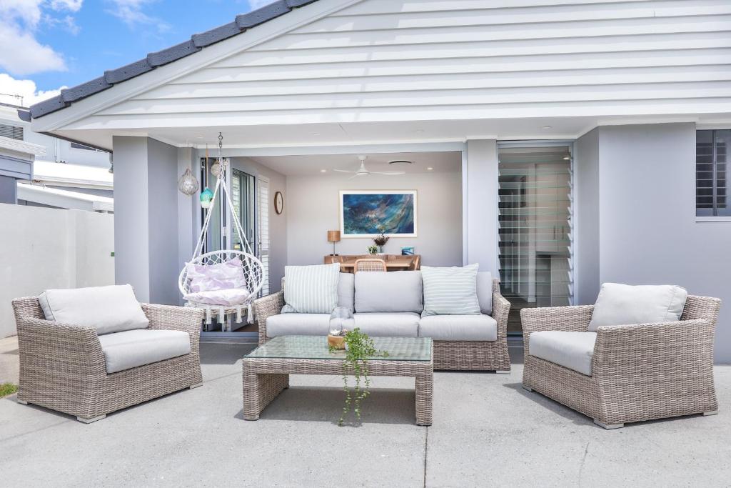 Bliss And Harmony, Gold Coast