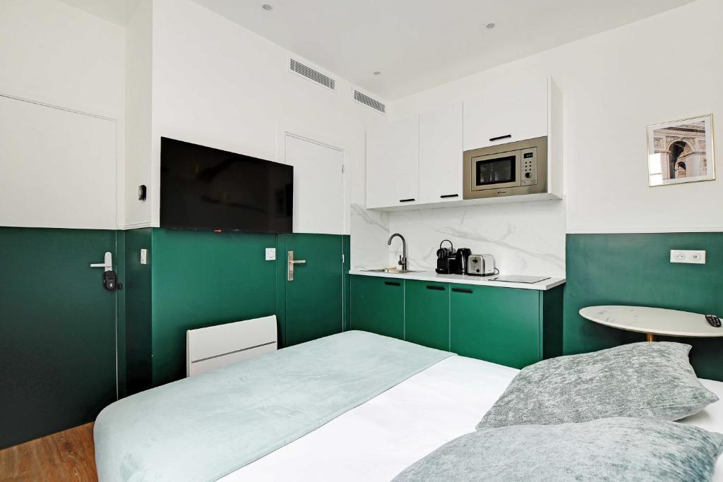 Beautiful Studio for 2P with A-C - Near Montmartre - 3