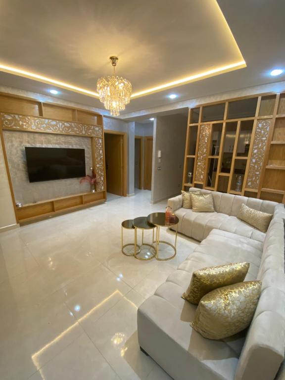 Spacieux appartement moderne, Bouznika