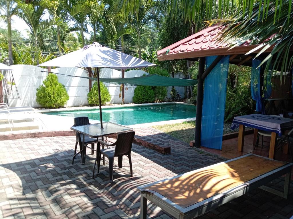 Cabinas la Antorcha, Доминикаль