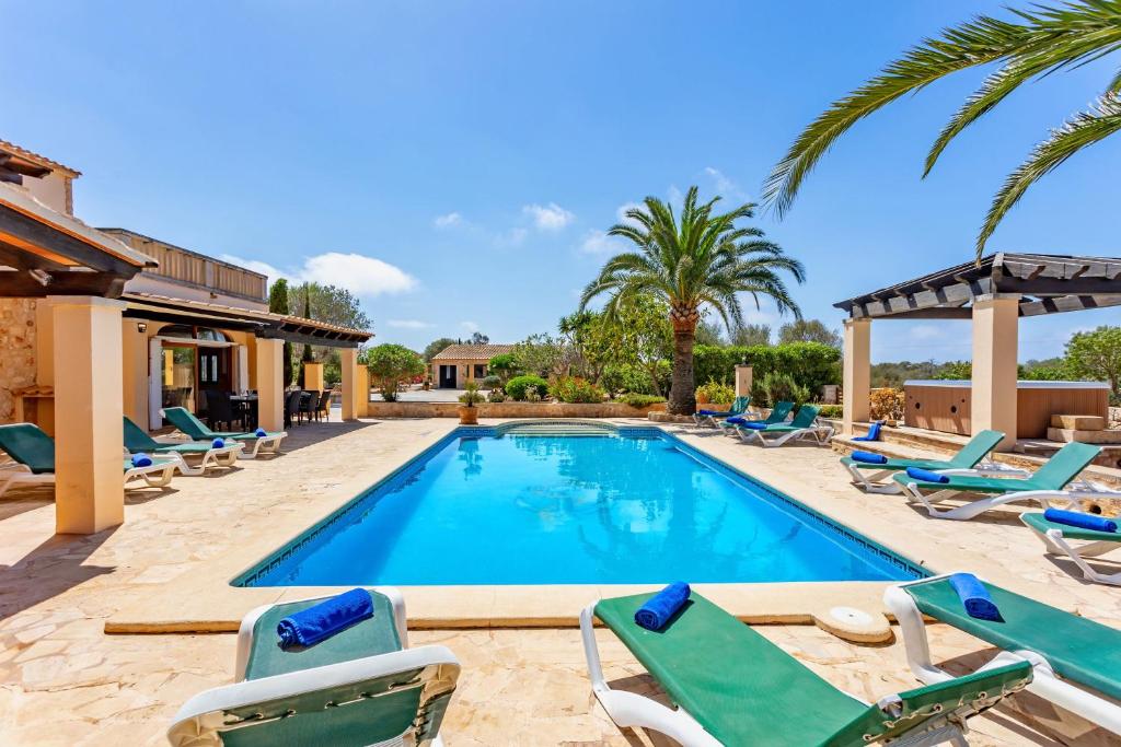 Can Talaia by dracmallorca, Cala Figuera