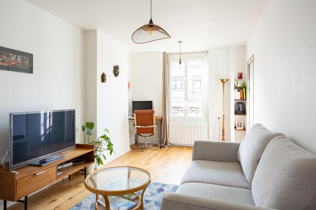 Cozy flat in Paris heart - 2