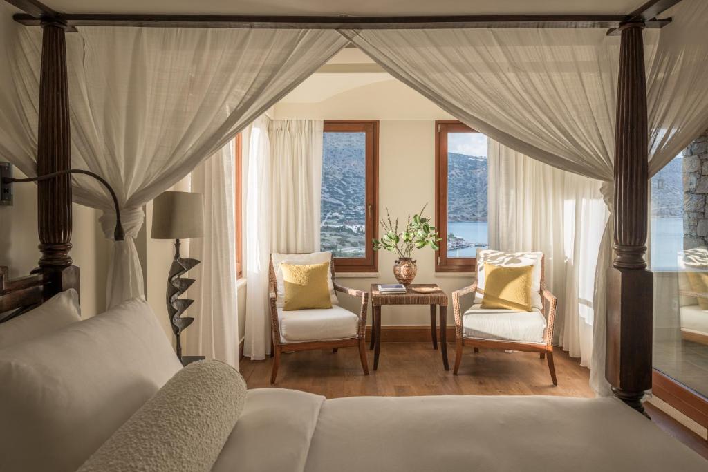 Phaea Blue - Small Luxury Hotels of the World