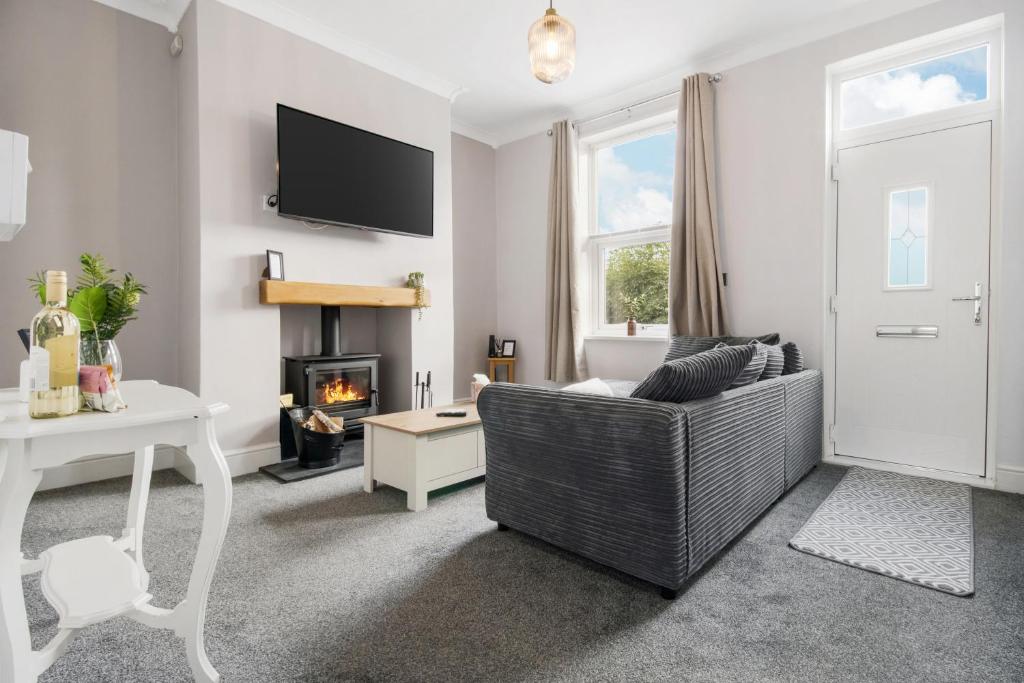 Cosy Green End Retreat, Wakefield