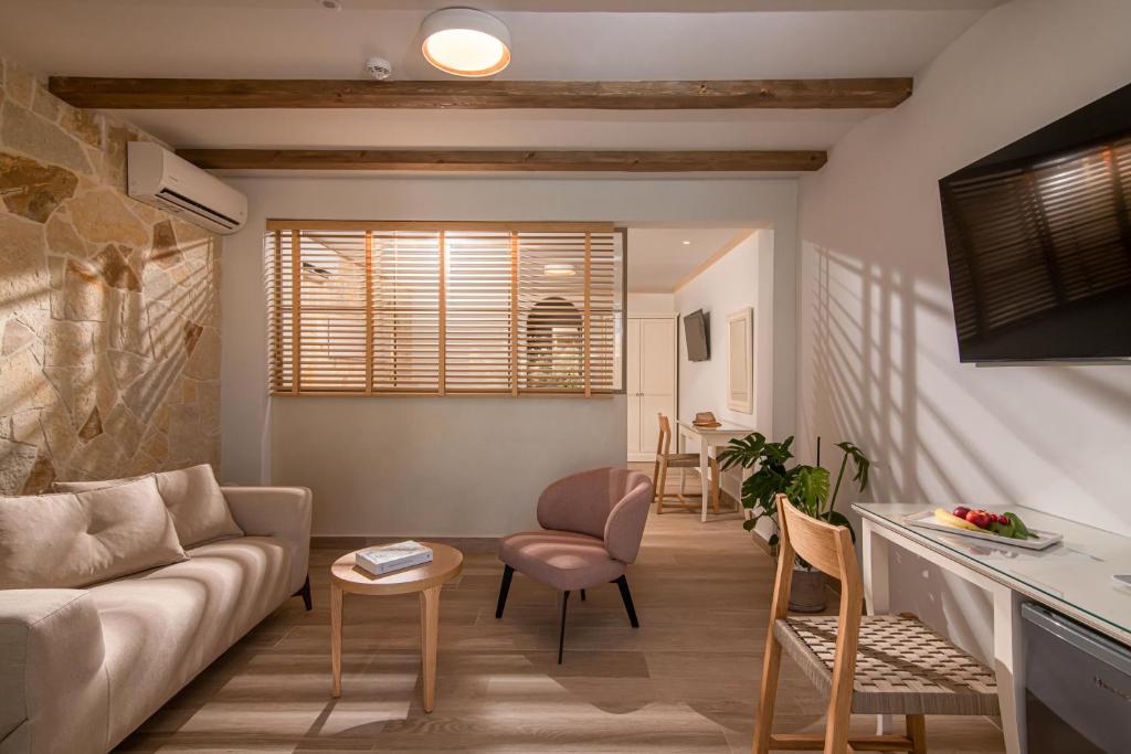 Lofos Apartments — Hotel rooms in Hersonissos