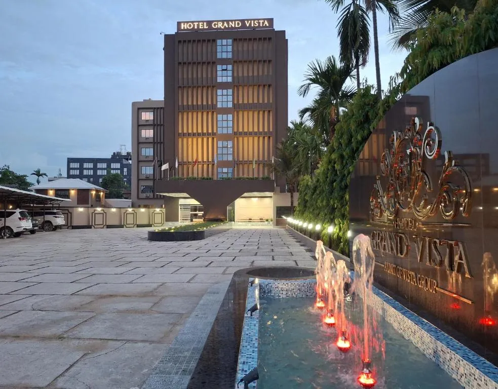 Hotel Grand Vista, hotel in Dimāpur
