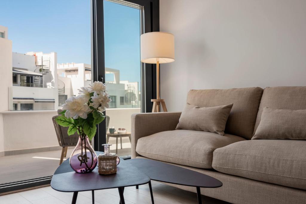 Casa Los Vecinos - Luxury Rooftop Penthouse - 3