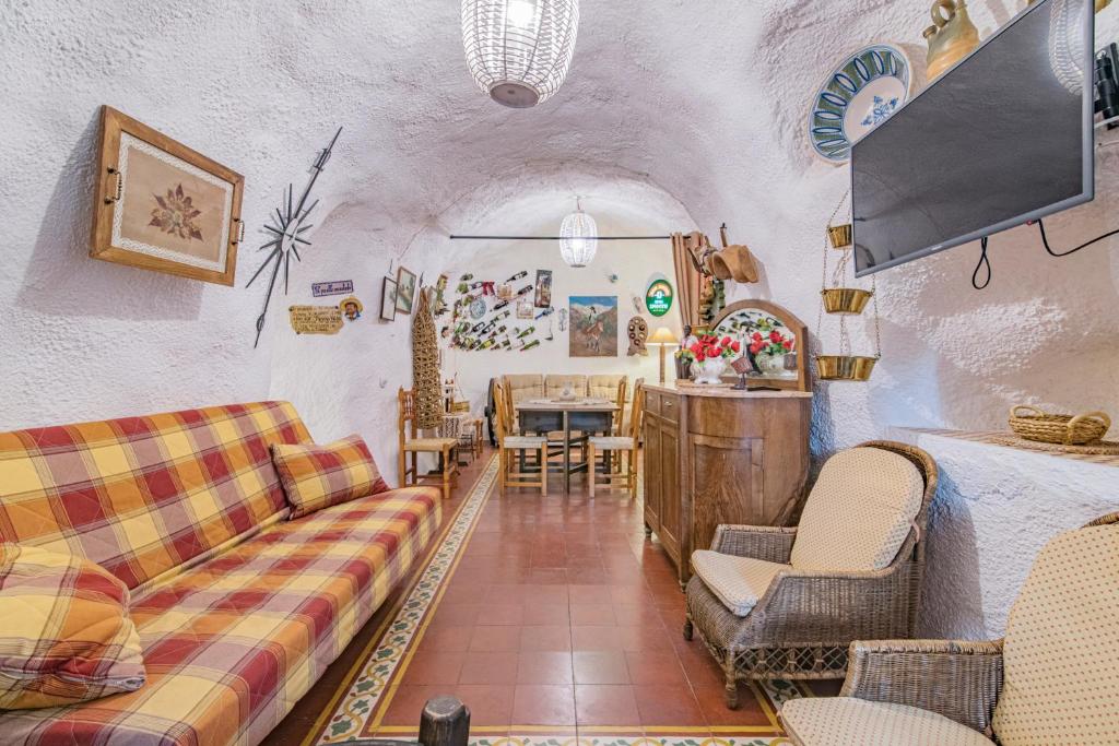 Cueva D'Antonio, Monachil