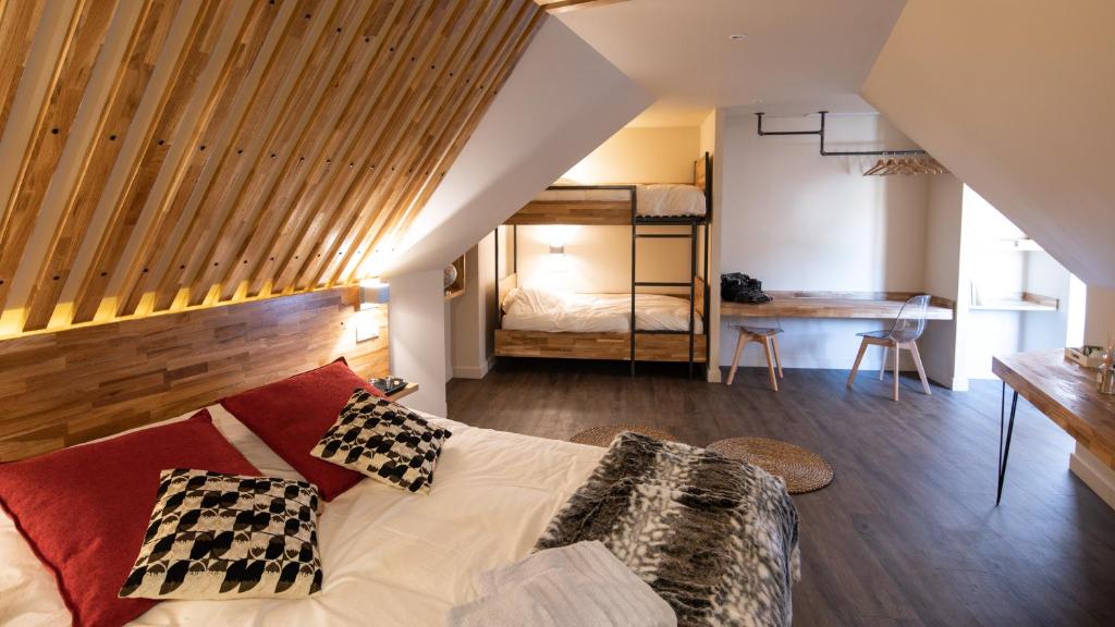 L'ORIGINE, Saint-Aubin