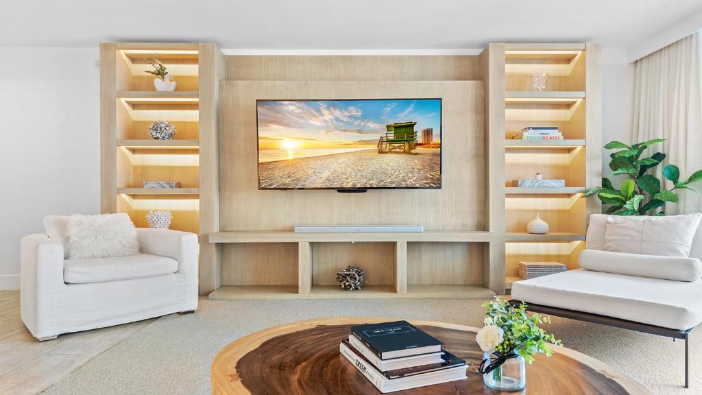 Oceanview Private Condo at 1 Hotel & Homes -904, Miami Beach