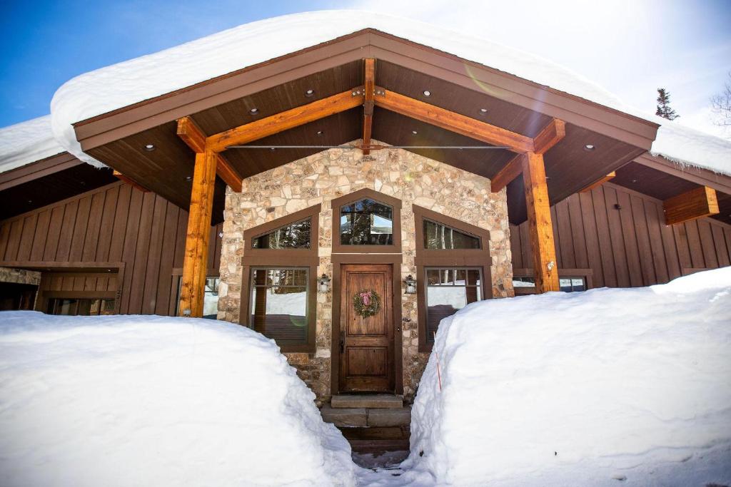 Castle Butenham, Brighton