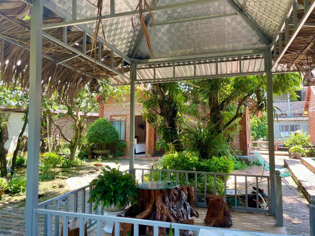 Ánh Hương Tam Cốc Homestay