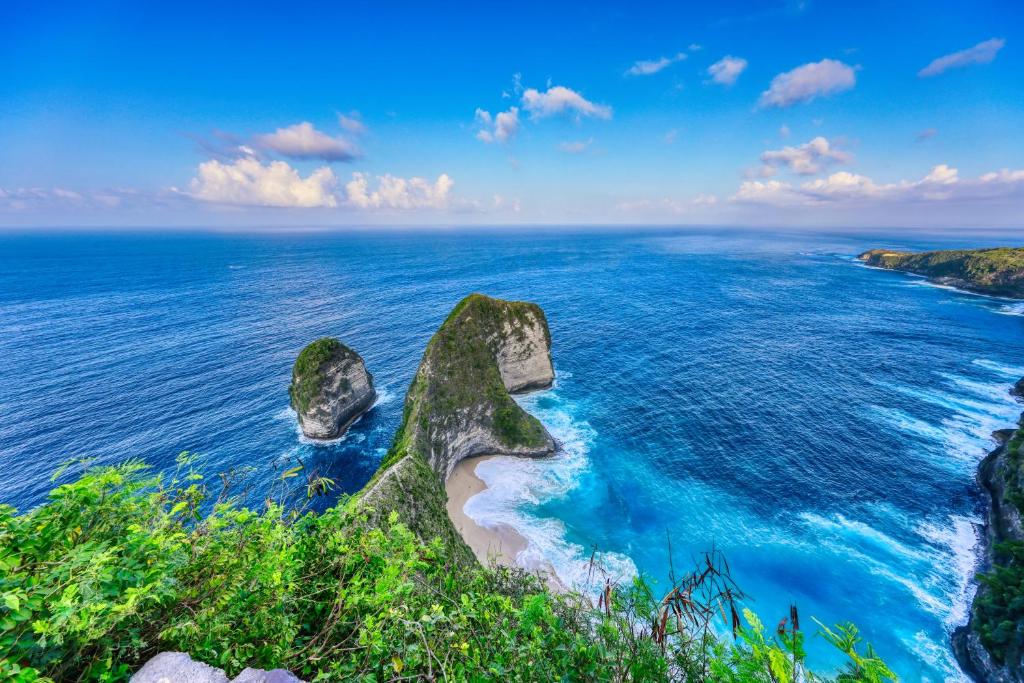 Kelingking Beach Villas