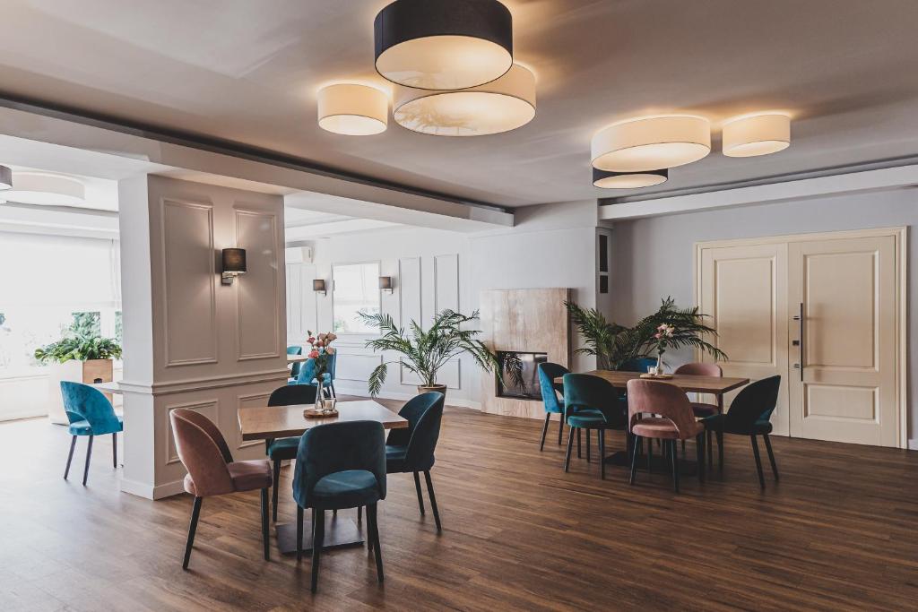 Hotel Jamajka & SPA 정원