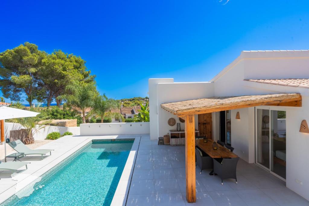 CostaBlancaDreams Villa Nathalie in Moraira - 4