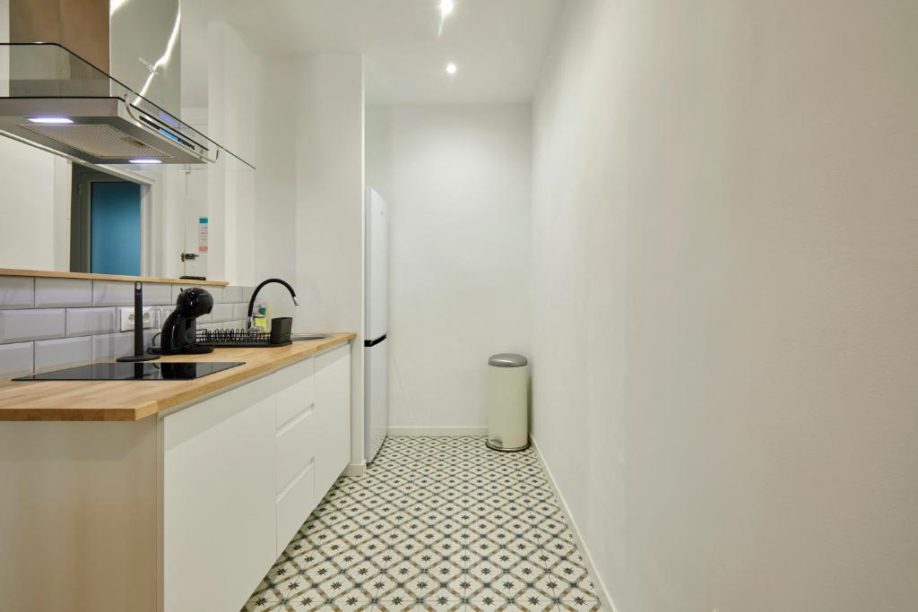 Stylish typical BCN flat - 3