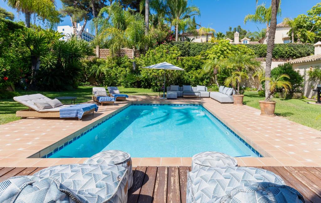 Charming Andalusian-Style Beach Villa, Marbella