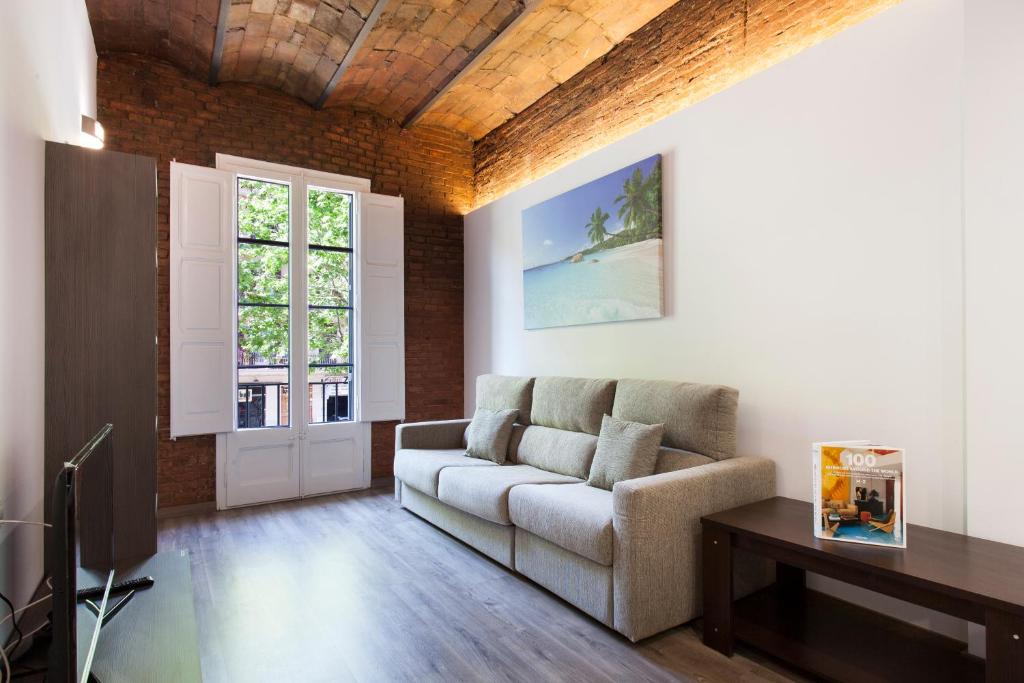 AB Comte d'Urgell - 2512, Barcelona