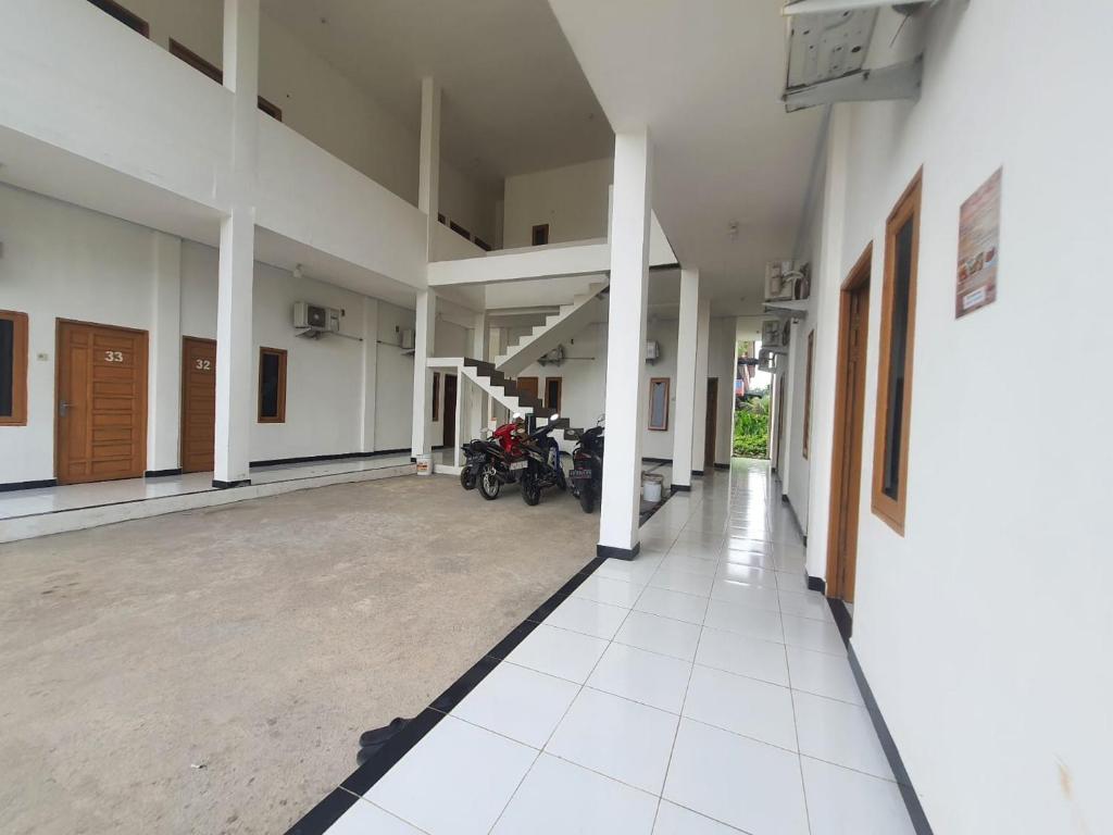Exterior view, RedDoorz @ Permana Homestay near Supadio Airport Pontianak in Pontianak