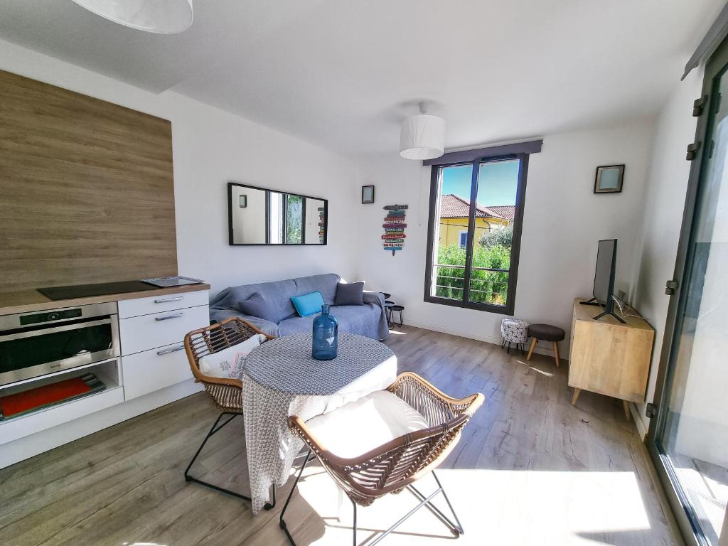 La Fossette - T2 avec terrasse, parking et wifi - 3