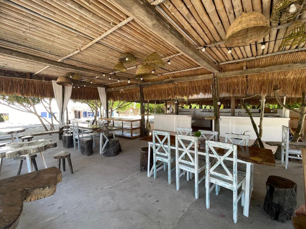 찰라로스테 플레이스 수영장