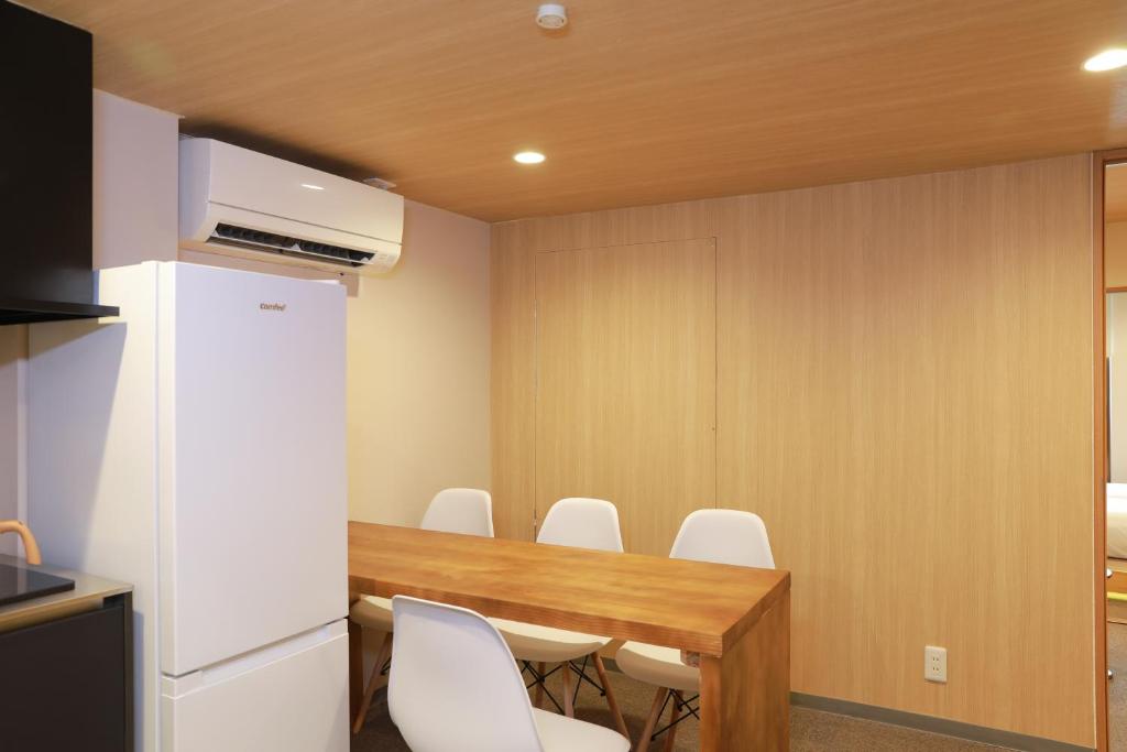 OYASUMI Ice&Hotel 難波なんば 50m from namba station 24Hours Self Checkin