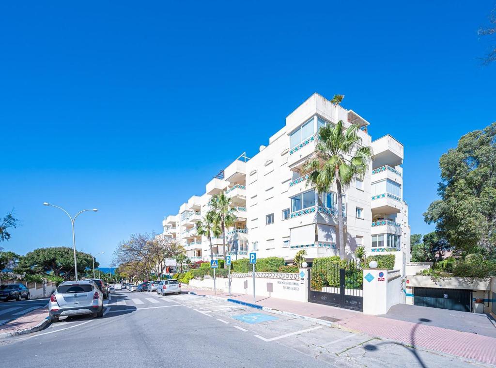 Cubo's Apartment Bono Beach Marbella Free Parking - 4