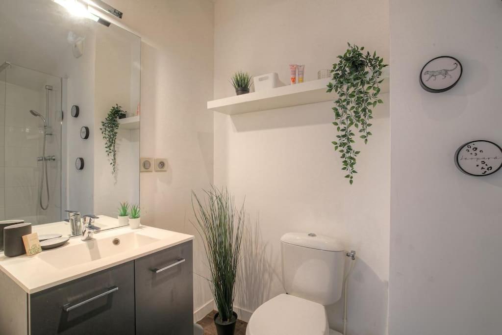 Beau studio rénové, proche gare, Lyon 3 - 4