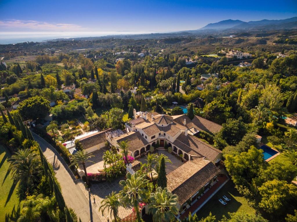 Cubo's Luxury Mansion El Baron de Sierra Blanca - 2