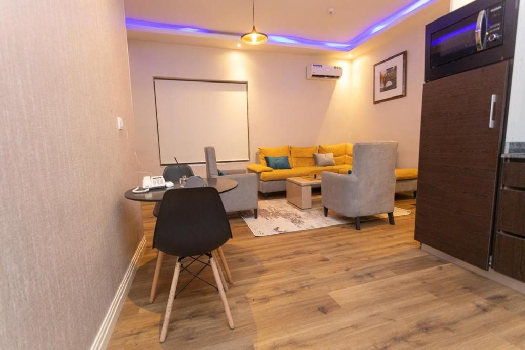 Riivana Leisure Tavern