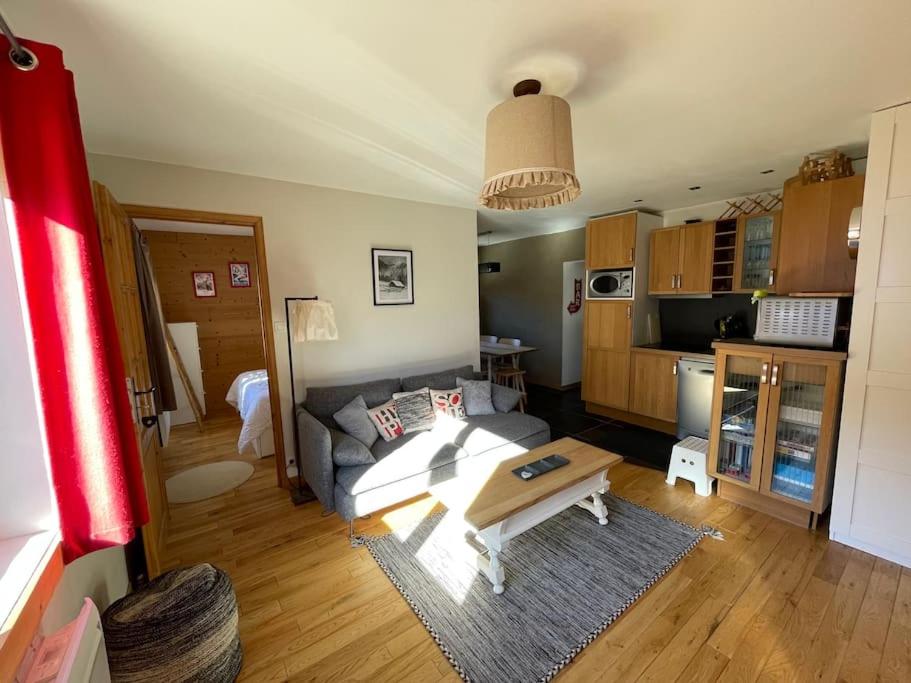 F3 de standing dans chalet en pied de pistes - 1