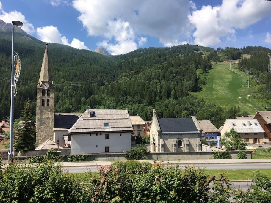 F3 de standing dans chalet en pied de pistes - 5